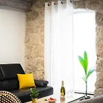 Maison Cozy Au Port De Vieux-nice Apartmán *