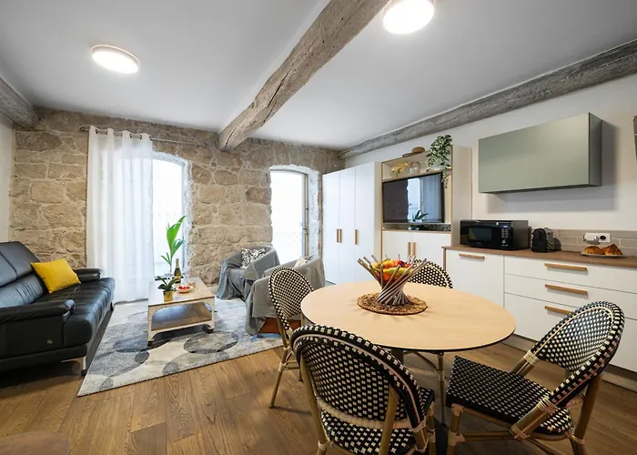 Maison Cozy Au Port De Vieux-nice Nizza